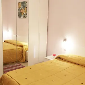 Sabrina , Polpenazze del Garda Italia